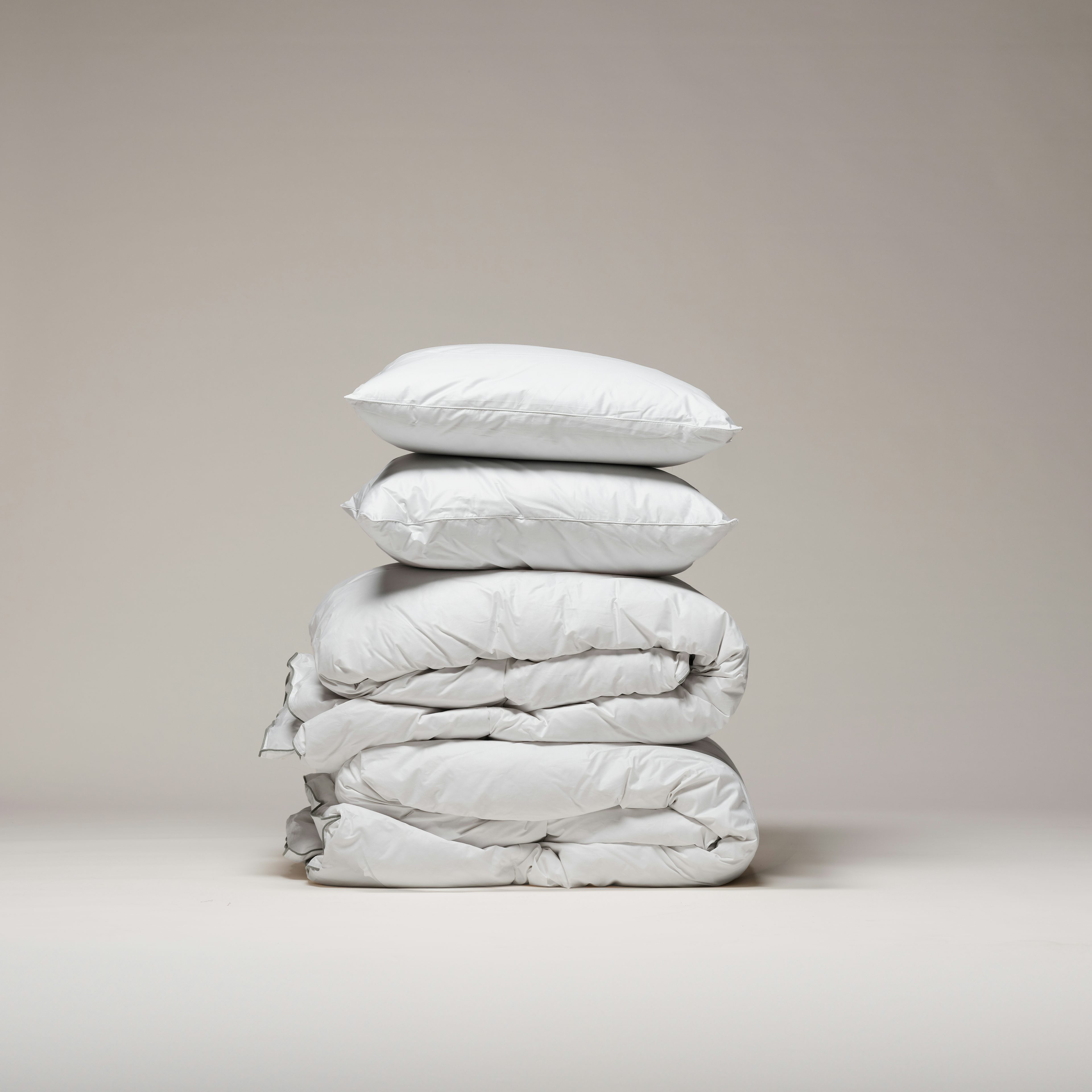 Package | 2 Single duvets + 2 Small pillows